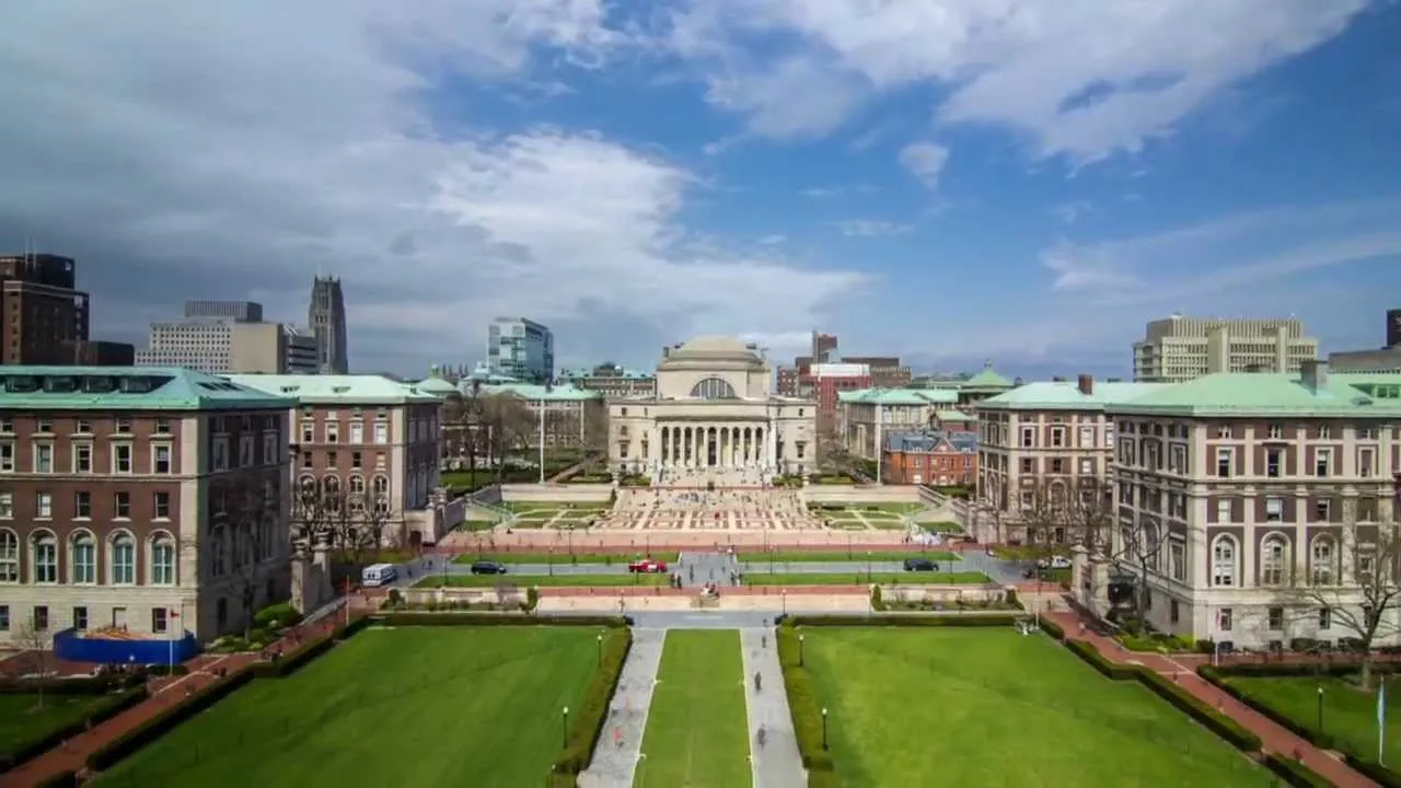 A Large image of Columbia University and the main plot